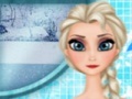 Jeu Elsa washing dishes