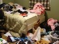 Jeu Messy House Room Escape