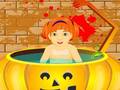 Game Little Baby Halloween Bathing